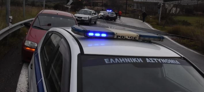 Θεσσαλονίκη: Καραμπόλα οκτώ αυτοκινήτων προς Μουδανιά -Κυκλοφοριακή συμφόρηση